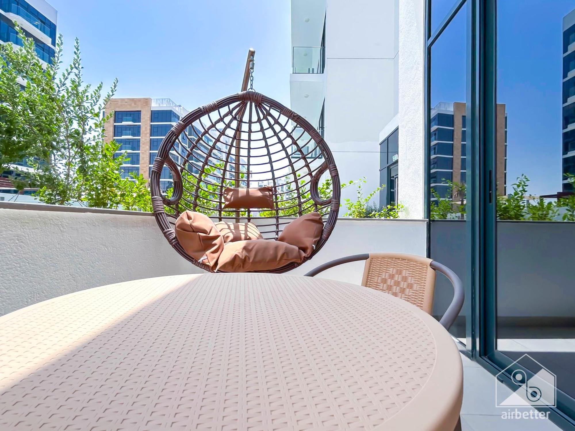 Charming Studio With Balcony In Azizi Riviera Дубай Екстериор снимка